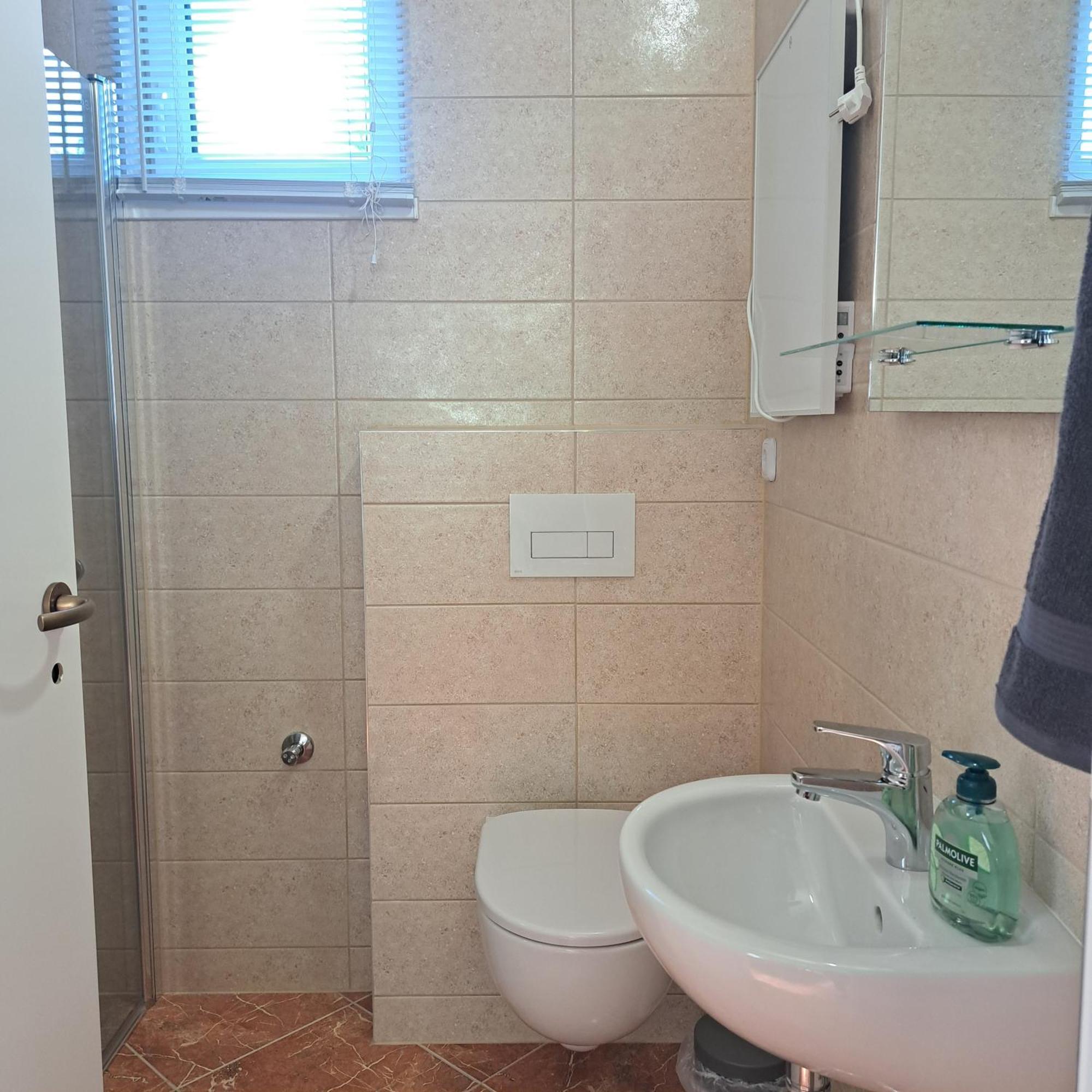 Tavirózsa Apartamento Balatonfůzfő Exterior foto