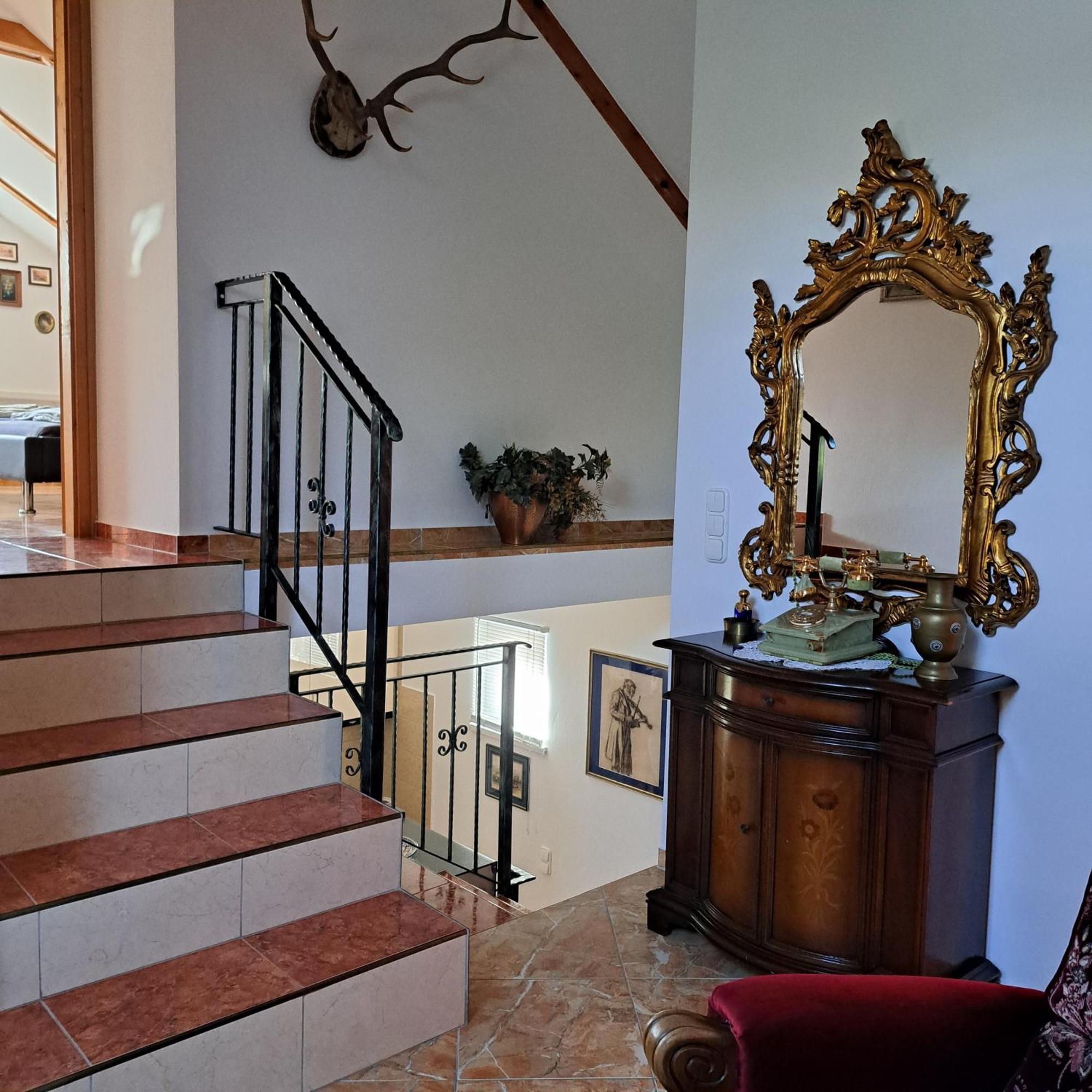 Tavirózsa Apartamento Balatonfůzfő Exterior foto